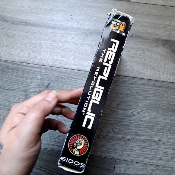 Republic The Revolution PC Game by Eidos *untested* - Picture 2 of 7